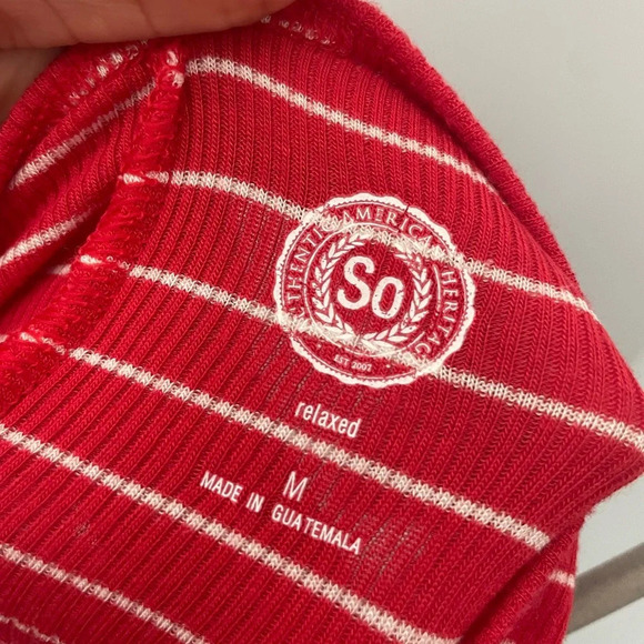 SO RED & WHITE STRIPED SOFT TIE HIGH NECK KEYHOLE M - Picture 4 of 4